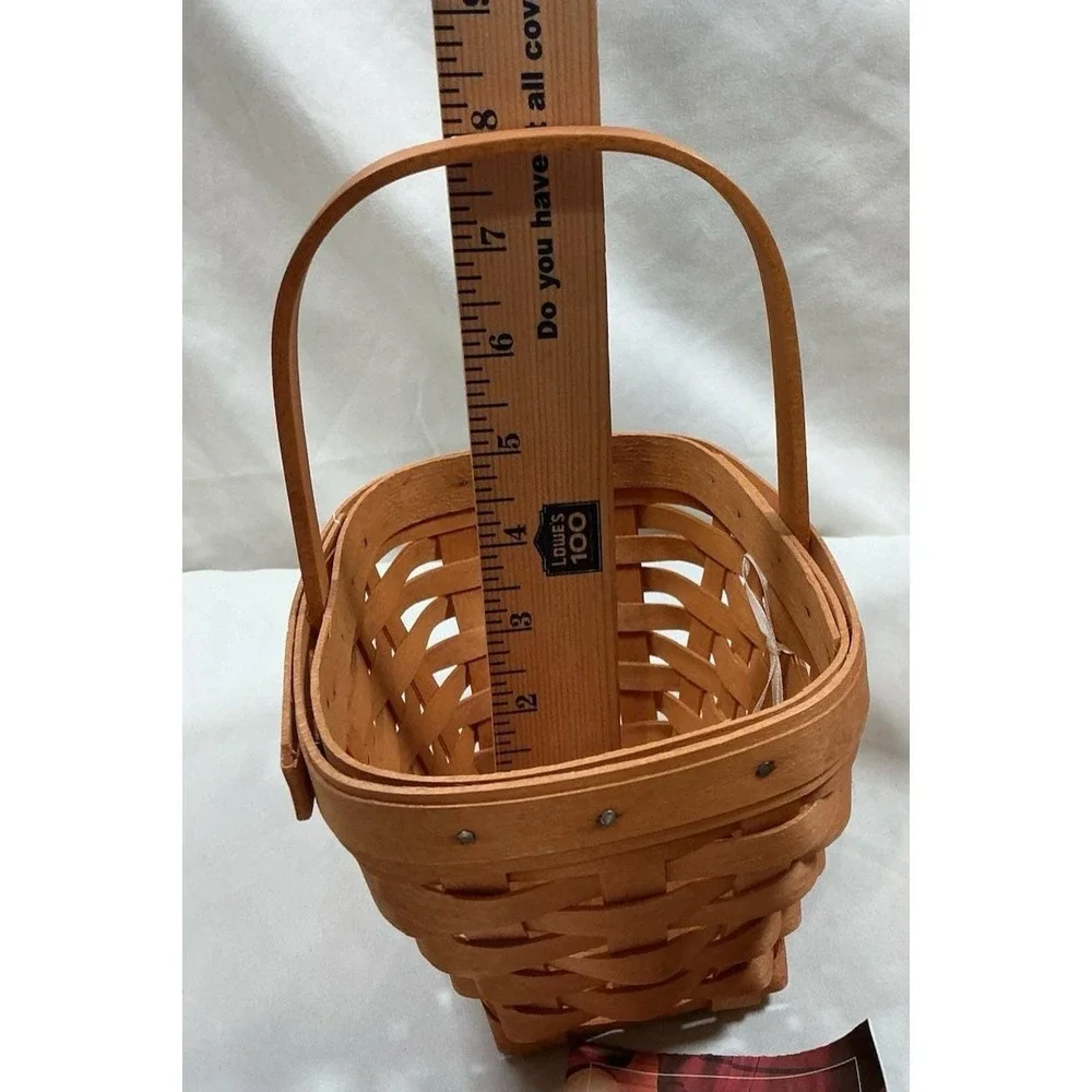 Pair Longaberger 2002 Christmas Baskets American Holly Linens Liners Signed